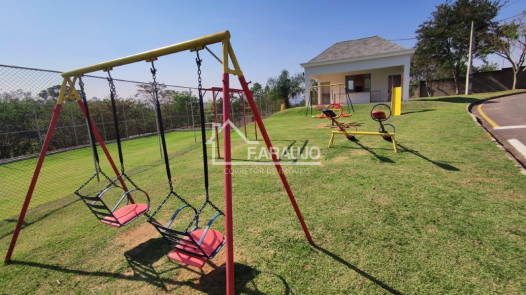Imagem Imóvel com 3 Quartos à Venda, 186 m² em Aparecidinha - Sorocaba