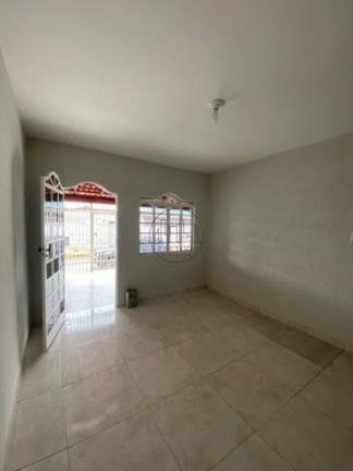 Imagem Casa com 2 Quartos à Venda, 113 m² em Samambaia Norte (samambaia) - Brasília Imagem Casa com 2 Quartos à Venda, 113 m² em Samambaia Norte (samambaia) - Brasília