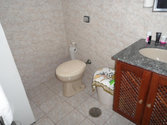 Imagem Casa com 2 Quartos à Venda, 170 m² em Marapé - Santos