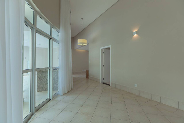 Imagem Casa com 4 Quartos à Venda, 300 m² em Loteamento Alphaville Campinas - Campinas Imagem Casa com 4 Quartos à Venda, 300 m² em Loteamento Alphaville Campinas - Campinas