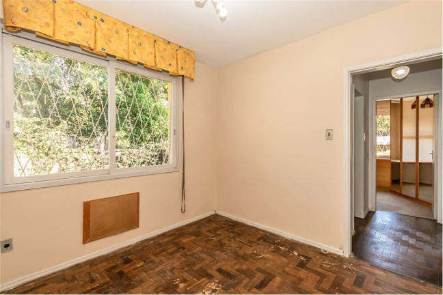 Imagem Casa com 3 Quartos à Venda,  em Santa Tereza - Porto Alegre