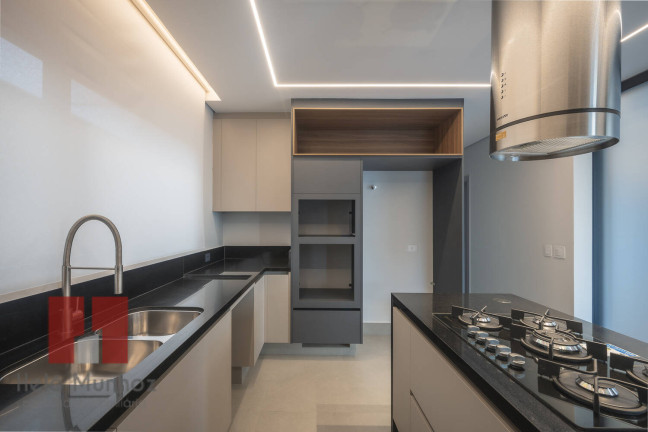 Imagem Casa com 4 Quartos à Venda, 500 m² em Alphaville - Santana De Parnaíba Imagem Casa com 4 Quartos à Venda, 500 m² em Alphaville - Santana De Parnaíba