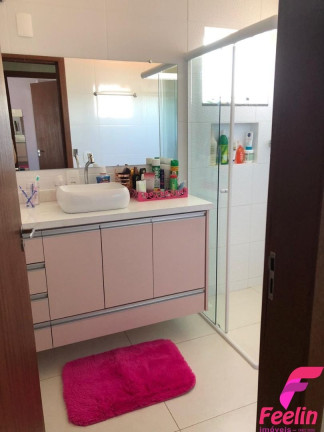 Imagem Casa com 3 Quartos à Venda, 200 m² em Campeche - Florianópolis Imagem Casa com 3 Quartos à Venda, 200 m² em Campeche - Florianópolis