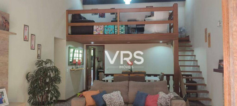 Imagem Casa com 4 Quartos à Venda, 219 m² em Albuquerque - Teresópolis Imagem Casa com 4 Quartos à Venda, 219 m² em Albuquerque - Teresópolis