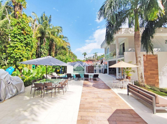 Imagem Casa com 6 Quartos à Venda, 470 m² em Riviera Módulo 21 - Bertioga Imagem Casa com 6 Quartos à Venda, 470 m² em Riviera Módulo 21 - Bertioga