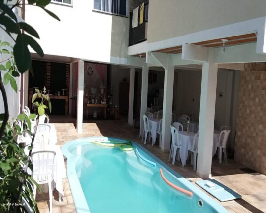 Imagem Imóvel com 2 Quartos à Venda, 130 m² em Jardim Letícia - Rio De Janeiro Imagem Imóvel com 2 Quartos à Venda, 130 m² em Jardim Letícia - Rio De Janeiro