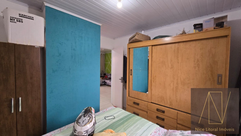 Imagem Casa com 2 Quartos à Venda, 47 m² em Travessão - Caraguatatuba Imagem Casa com 2 Quartos à Venda, 47 m² em Travessão - Caraguatatuba