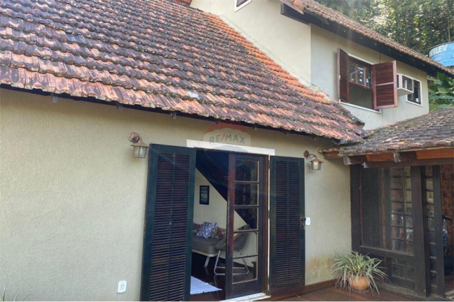 Imagem Casa de Condomínio com 3 Quartos à Venda, 230 m² em Itaipu - Niterói Imagem Casa de Condomínio com 3 Quartos à Venda, 230 m² em Itaipu - Niterói