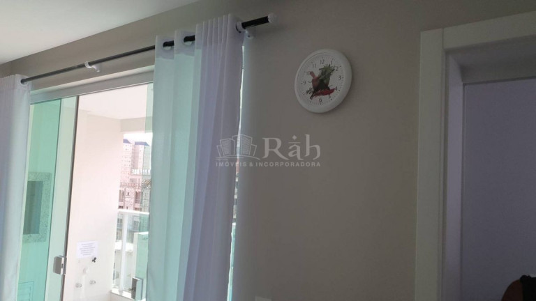 Imagem Apartamento com 2 Quartos à Venda, 135 m² em Meia Praia - Itapema