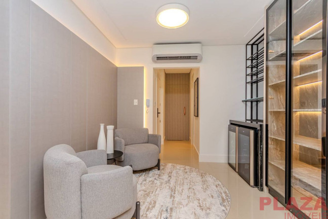 Imagem Apartamento com 3 Quartos à Venda, 129 m² em Centro - Balneário Camboriú Imagem Apartamento com 3 Quartos à Venda, 129 m² em Centro - Balneário Camboriú