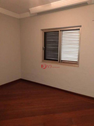 Imagem Casa com 6 Quartos para Alugar, 600 m² em Tatuapé - São Paulo Imagem Casa com 6 Quartos para Alugar, 600 m² em Tatuapé - São Paulo