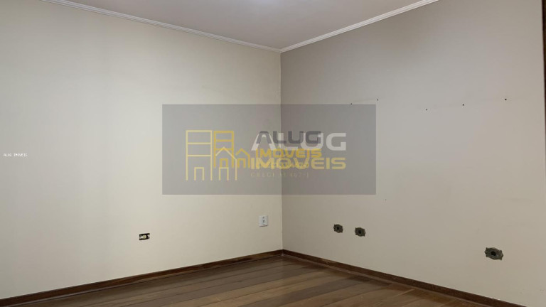 Imagem Casa com 3 Quartos à Venda, 230 m² em Vila Osasco - Osasco Imagem Casa com 3 Quartos à Venda, 230 m² em Vila Osasco - Osasco