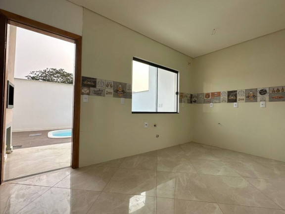 Imagem Casa com 3 Quartos à Venda, 119 m² em Costeira - Balneário Barra Do Sul Imagem Casa com 3 Quartos à Venda, 119 m² em Costeira - Balneário Barra Do Sul