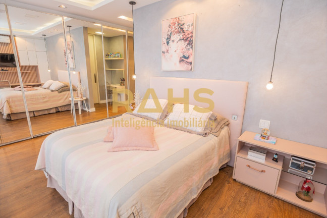 Imagem Cobertura com 4 Quartos à Venda, 500 m² em Atiradores - Joinville