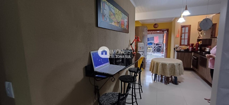 Imagem Casa com 2 Quartos à Venda, 64 m² Imagem Casa com 2 Quartos à Venda, 64 m²
