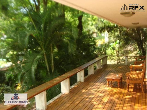 Imagem Casa com 5 Quartos à Venda, 2.400 m² em Vila Progresso - Niterói Imagem Casa com 5 Quartos à Venda, 2.400 m² em Vila Progresso - Niterói