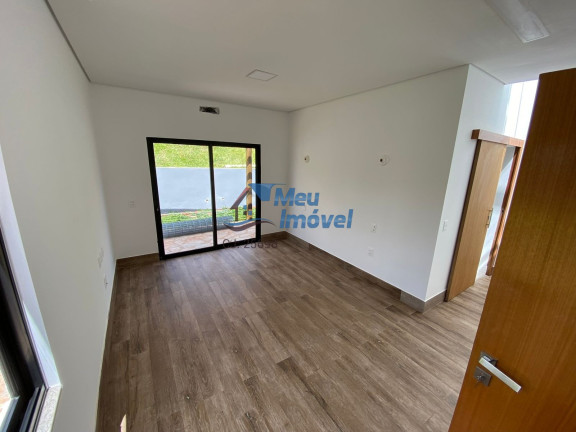 Imagem Casa com 4 Quartos à Venda, 260 m² em Setor Habitacional Jardim Botânico - Brasília Imagem Casa com 4 Quartos à Venda, 260 m² em Setor Habitacional Jardim Botânico - Brasília