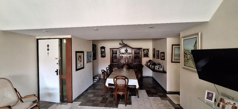 Apartamento com 3 Quartos à Venda, 165 m² em Tamarineira - Recife