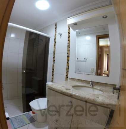 Imagem Apartamento com 3 Quartos para Temporada, 180 m² em Meia Praia - Itapema