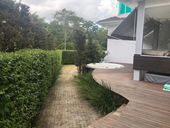 Imagem Casa de Condomínio com 4 Quartos à Venda, 400 m² em Córrego Grande - Florianópolis