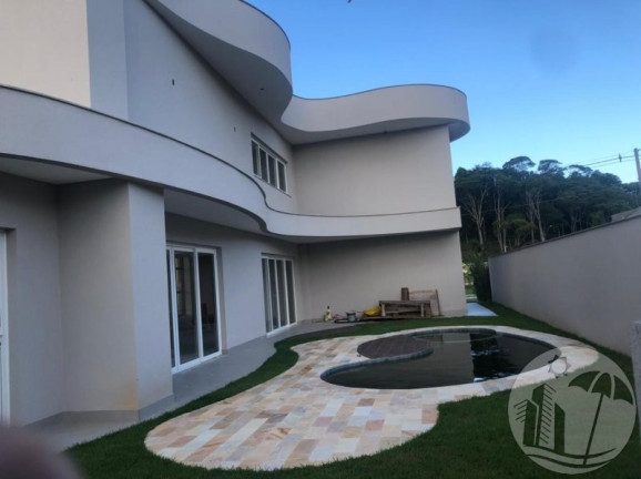 Imagem Casa com 3 Quartos à Venda, 240 m² em Santa Regina - Camboriú Imagem Casa com 3 Quartos à Venda, 240 m² em Santa Regina - Camboriú