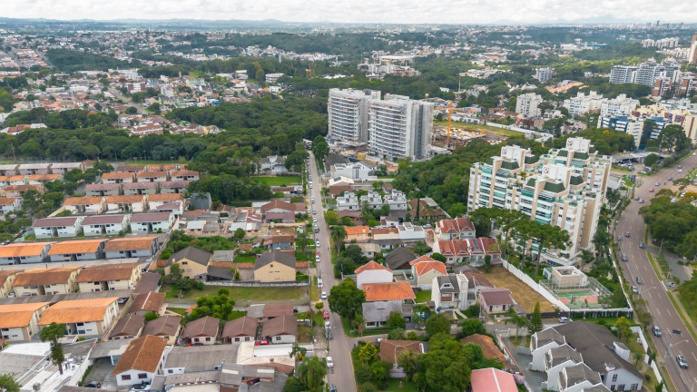Imagem Terreno à Venda, 894 m² em Campo Comprido - Curitiba Imagem Terreno à Venda, 894 m² em Campo Comprido - Curitiba