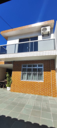 Imagem Casa com 3 Quartos à Venda, 155 m² em Embaré - Santos Imagem Casa com 3 Quartos à Venda, 155 m² em Embaré - Santos