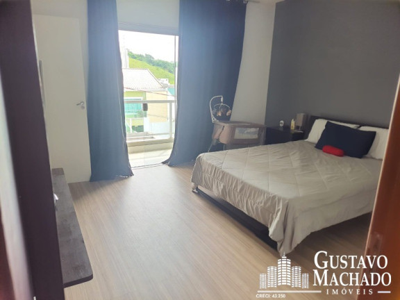Imagem Casa com 3 Quartos à Venda, 220 m² em Jardim Belvedere - Volta Redonda Imagem Casa com 3 Quartos à Venda, 220 m² em Jardim Belvedere - Volta Redonda
