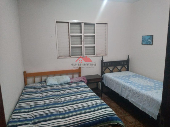 Imagem Casa com 3 Quartos à Venda, 250 m² em Bosque Dos Eucaliptos - São José Dos Campos