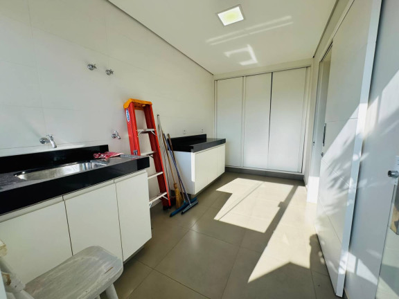 Imagem Casa com 3 Quartos à Venda, 452 m² em São João Da Boa Vista Imagem Casa com 3 Quartos à Venda, 452 m² em São João Da Boa Vista
