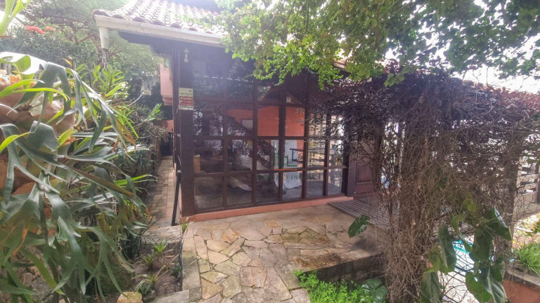 Imagem Casa com 4 Quartos à Venda, 429 m² em Piratininga - Niterói Imagem Casa com 4 Quartos à Venda, 429 m² em Piratininga - Niterói
