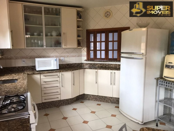 Imagem Casa com 4 Quartos à Venda, 690 m² em Laranjal - Pelotas