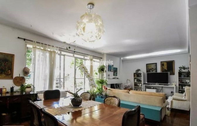 Imagem Casa com 5 Quartos à Venda, 370 m² em Brooklin Paulista - São Paulo Imagem Casa com 5 Quartos à Venda, 370 m² em Brooklin Paulista - São Paulo