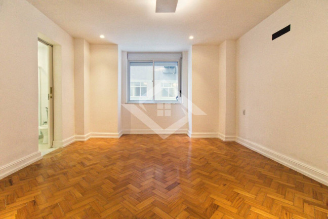 Imagem Apartamento com 4 Quartos à Venda, 320 m² em Flamengo - Rio De Janeiro Imagem Apartamento com 4 Quartos à Venda, 320 m² em Flamengo - Rio De Janeiro