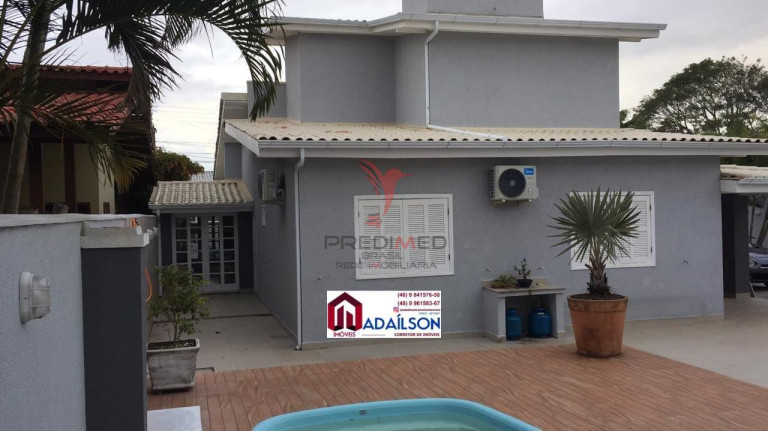 Imagem Casa com 3 Quartos à Venda, 220 m² em Ingleses Do Rio Vermelho - Florianópolis Imagem Casa com 3 Quartos à Venda, 220 m² em Ingleses Do Rio Vermelho - Florianópolis
