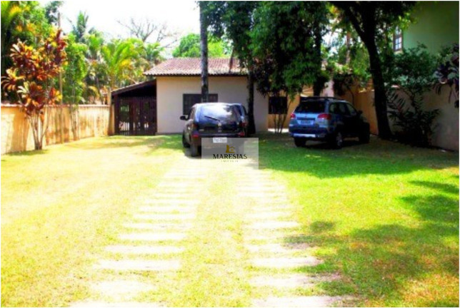 Imagem Casa com 6 Quartos à Venda, 300 m² em Maresias - São Sebastião Imagem Casa com 6 Quartos à Venda, 300 m² em Maresias - São Sebastião