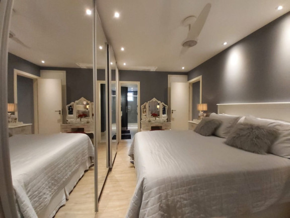 Imagem Apartamento com 4 Quartos à Venda, 220 m² em Icaraí - Niterói Imagem Apartamento com 4 Quartos à Venda, 220 m² em Icaraí - Niterói