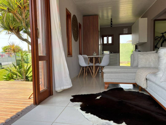 Imagem Casa com 3 Quartos à Venda, 165 m² em Centro - Balneário Barra Do Sul Imagem Casa com 3 Quartos à Venda, 165 m² em Centro - Balneário Barra Do Sul