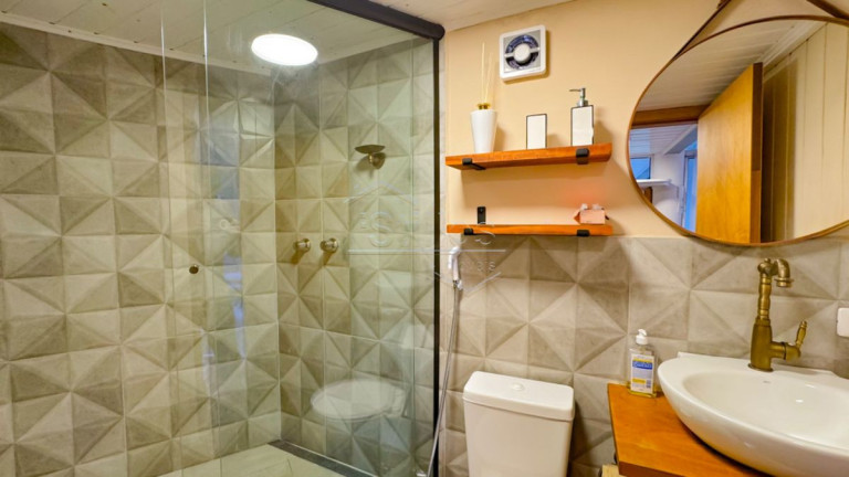 Imagem Casa de Condomínio com 5 Quartos à Venda, 254 m² em Capivari - Campos Do Jordão Imagem Casa de Condomínio com 5 Quartos à Venda, 254 m² em Capivari - Campos Do Jordão