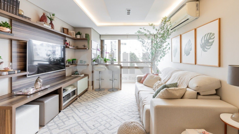 Imagem Apartamento com 3 Quartos à Venda, 81 m² em Petrópolis - Porto Alegre