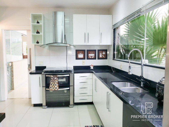 Imagem Casa com 4 Quartos à Venda, 225 m² em Quebra Frascos - Teresópolis Imagem Casa com 4 Quartos à Venda, 225 m² em Quebra Frascos - Teresópolis