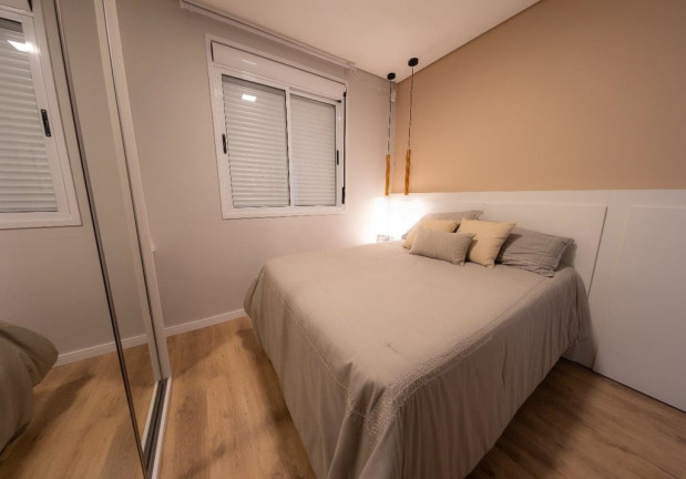 Imagem Imóvel com 2 Quartos à Venda, em Olaria - Canoas Imagem Imóvel com 2 Quartos à Venda, em Olaria - Canoas