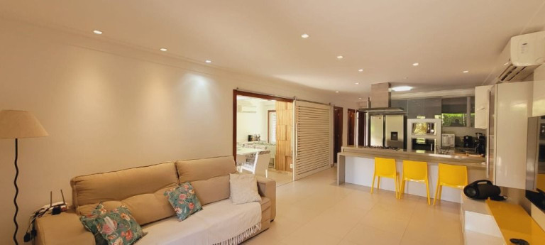 Imagem Casa com 4 Quartos à Venda, 162 m² em Manguinhos - Armação Dos Búzios Imagem Casa com 4 Quartos à Venda, 162 m² em Manguinhos - Armação Dos Búzios