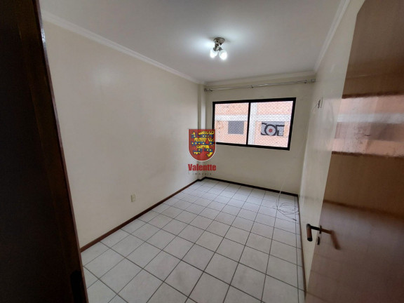 Imagem Apartamento com 3 Quartos à Venda, 136 m² em Balneário - Florianópolis Imagem Apartamento com 3 Quartos à Venda, 136 m² em Balneário - Florianópolis