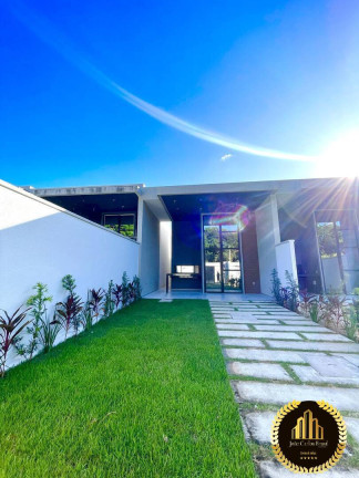 Casa com 4 Quartos à Venda,  em Urucunema - Eusébio