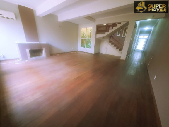 Casa com 3 Quartos à Venda, 285 m² em Centro - Pelotas