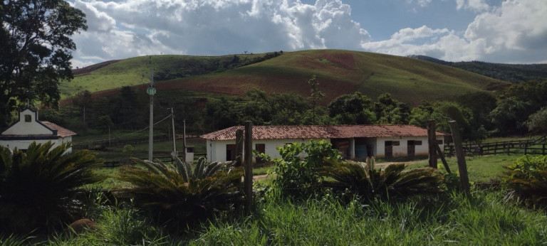 Imagem Fazenda à Venda, 100 m² em Parque Das Rosas - Roseira Imagem Fazenda à Venda, 100 m² em Parque Das Rosas - Roseira