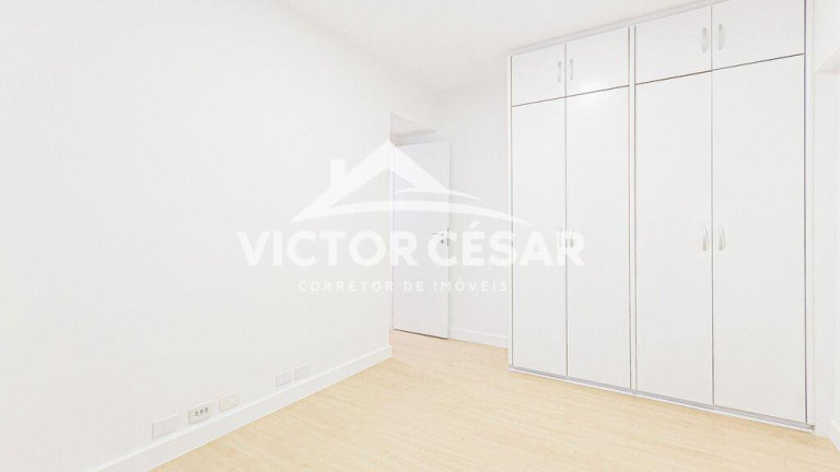 Imagem Apartamento com 4 Quartos à Venda, 153 m² em Leblon - Rio De Janeiro Imagem Apartamento com 4 Quartos à Venda, 153 m² em Leblon - Rio De Janeiro