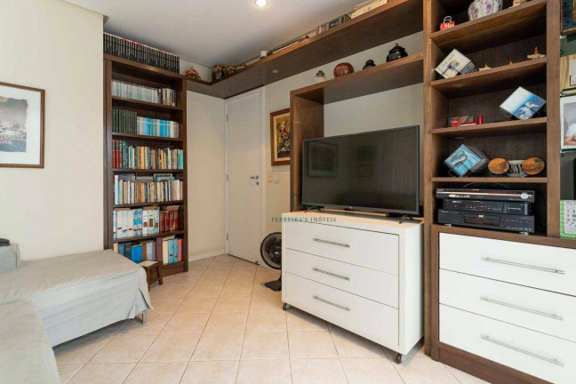 Imagem Casa com 4 Quartos à Venda, 260 m² em São Francisco - Niterói Imagem Casa com 4 Quartos à Venda, 260 m² em São Francisco - Niterói