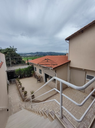 Imagem Casa com 3 Quartos à Venda, 233 m² em Santa Luzia - Guaratinguetá Imagem Casa com 3 Quartos à Venda, 233 m² em Santa Luzia - Guaratinguetá